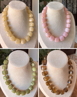 Collier Alba perles marbrées carrées