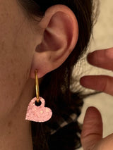 Boucles d'oreilles Cœur en Résine – Paillettes rose pâle
