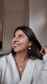 Collier médaille rectangulaire doré cœur & œil – acier inoxydable