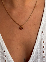 Collier pampille Fleur Résine - Chaîne fine dorée & pendentif minimaliste