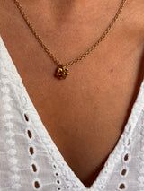 Collier pampille Fleur Résine - Chaîne fine dorée & pendentif minimaliste