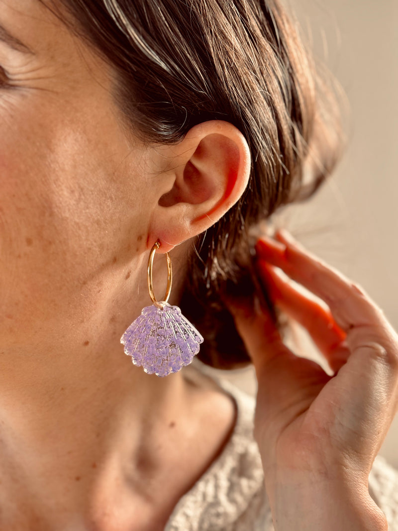 Boucles d’oreilles Coquillage – Paillettes lila