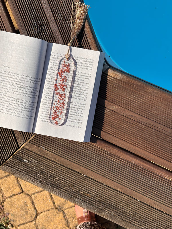 Marque page en Résine – Rouille & Éclats de Pierre