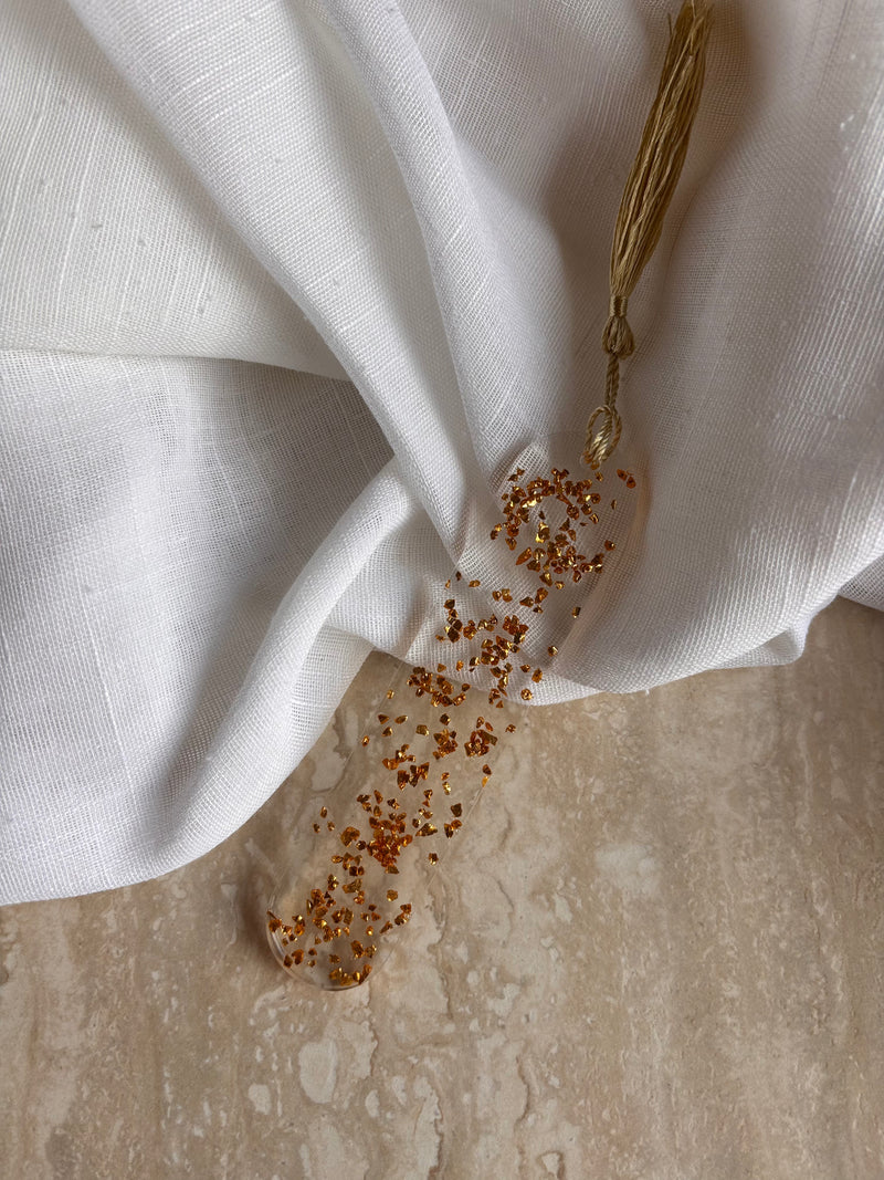 Marque page en Résine – Doré & Éclats de Pierre