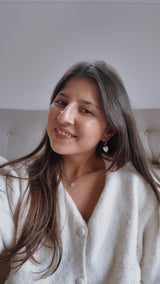 Boucles d’oreilles cœur blanc nacré