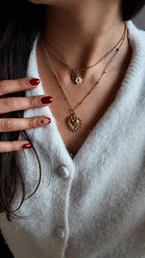 Collier cœur soleil doré – acier inoxydable