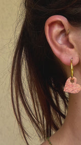 Boucles d'oreilles Cœur en Résine – Pêche