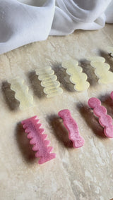 Barrettes Cheveux à la Française Courbée en Résine